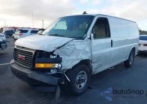 2018 GMC Savana 2500 Work Van z USA, uszkodzony, nr VIN 1GTW7AFB6J1343119